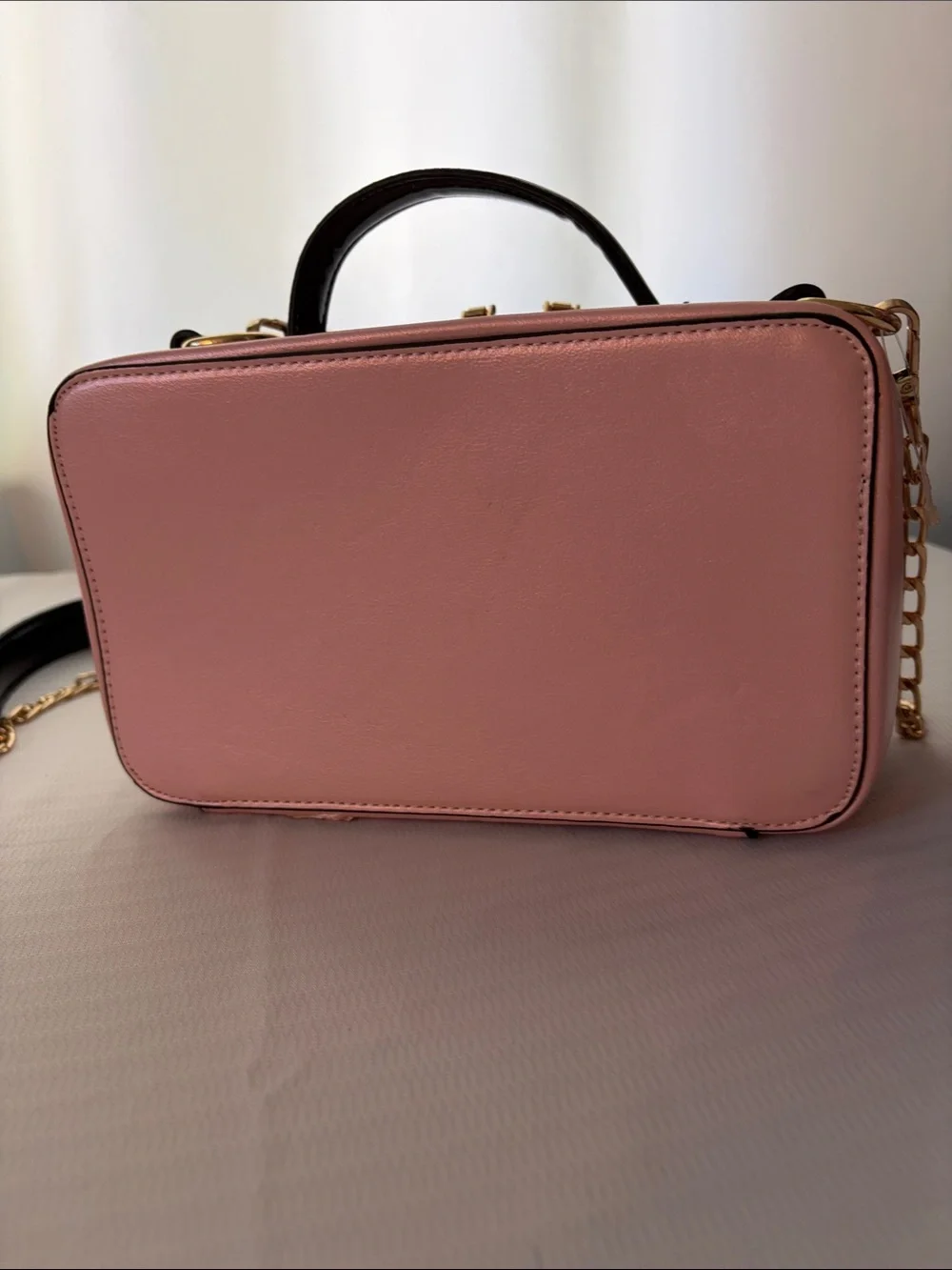 Pink Novelty Boombox Crossbody Bag 
NWOT 10”x 6” - Picture 2 of 5